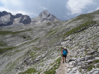 Hiking tour onto Zugspitze (2962m) via Reintal