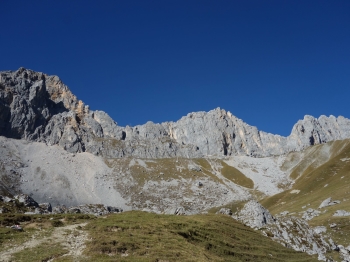 alpine climbing weekend for beginners at the...